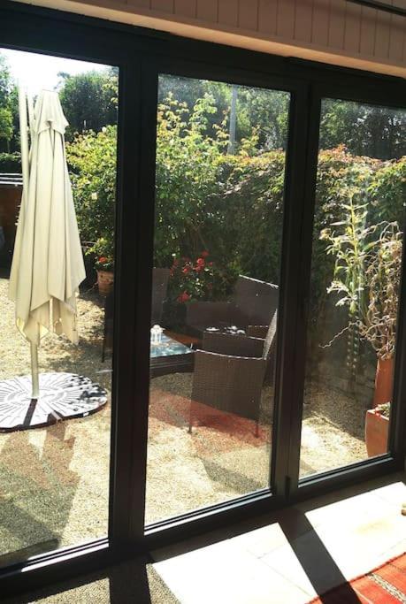 Lovely 2 Bed Annexe Near 솔즈베리 외부 사진